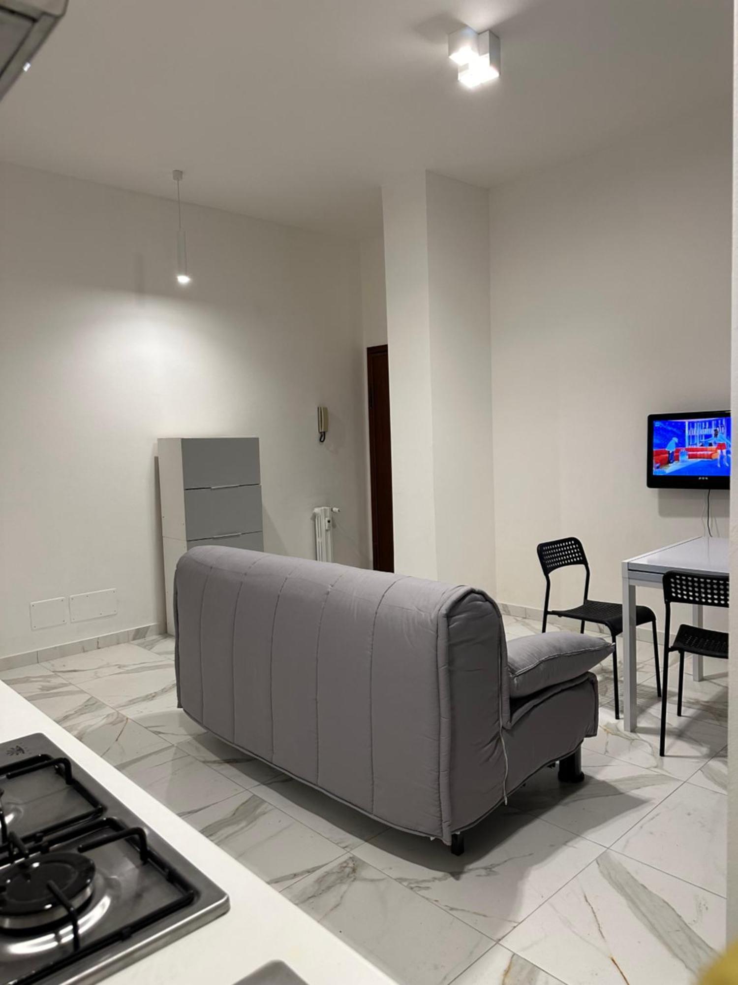 Jcube Apartments Bocconi Milano ภายนอก รูปภาพ