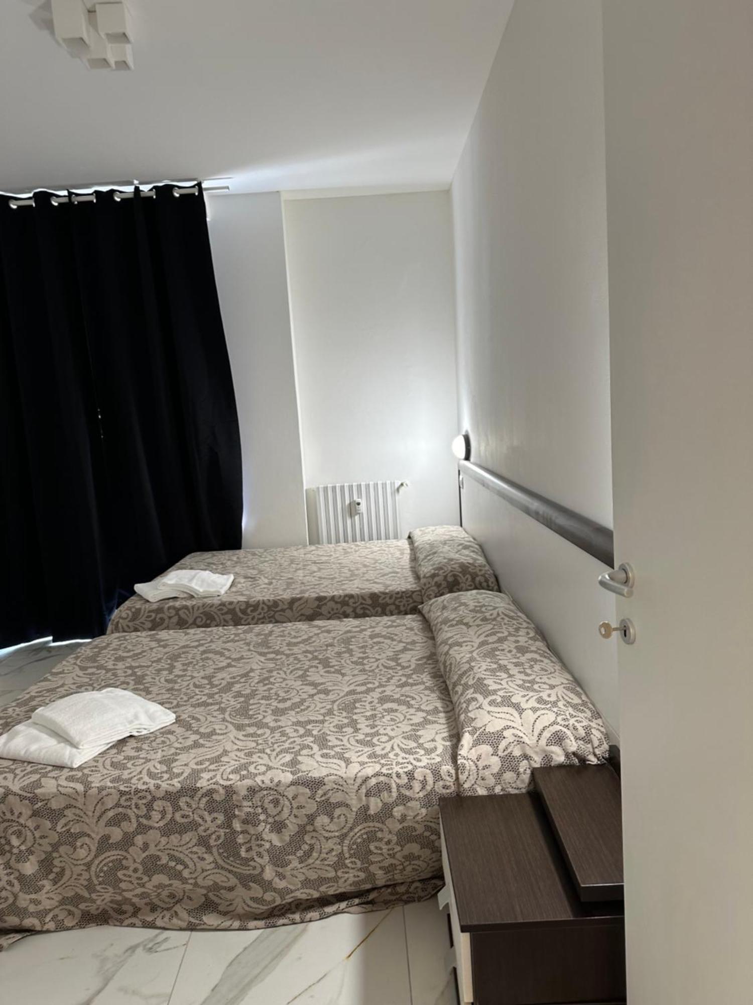 Jcube Apartments Bocconi Milano ภายนอก รูปภาพ