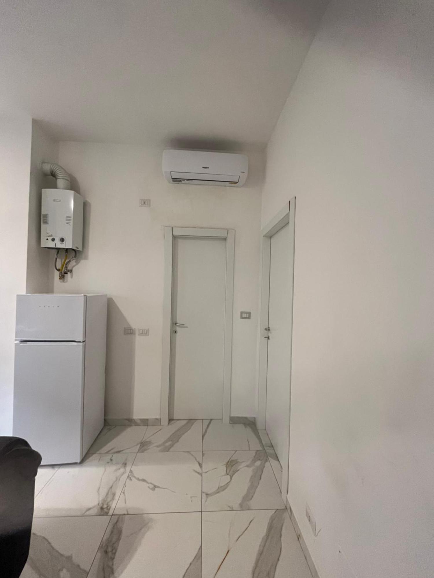 Jcube Apartments Bocconi Milano ภายนอก รูปภาพ
