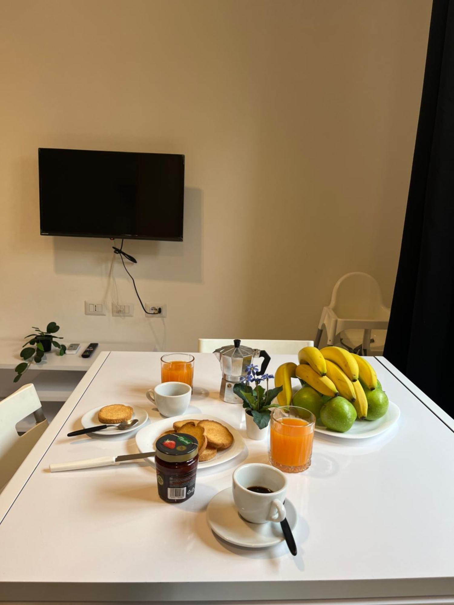 Jcube Apartments Bocconi Milano ภายนอก รูปภาพ