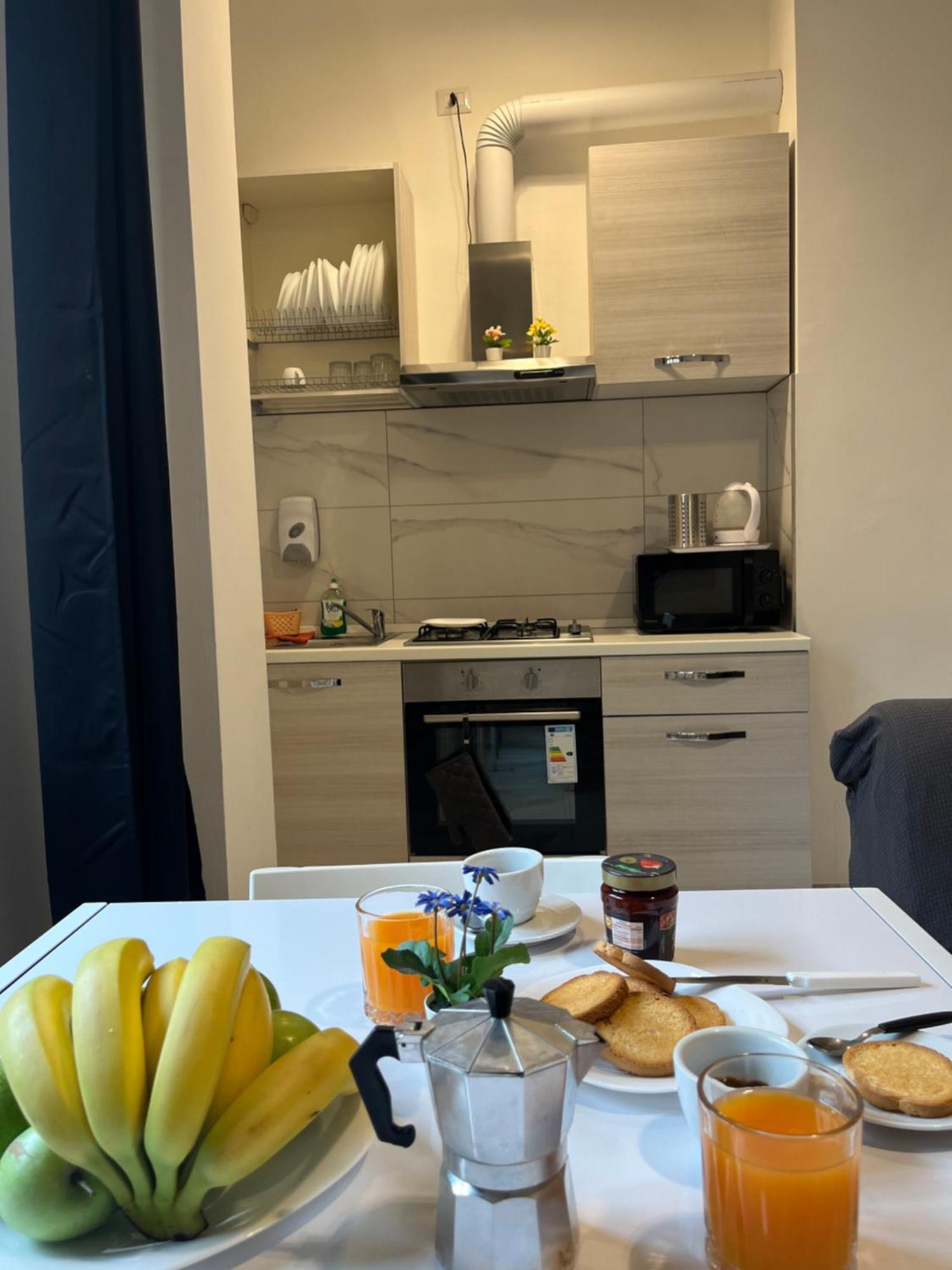 Jcube Apartments Bocconi Milano ภายนอก รูปภาพ