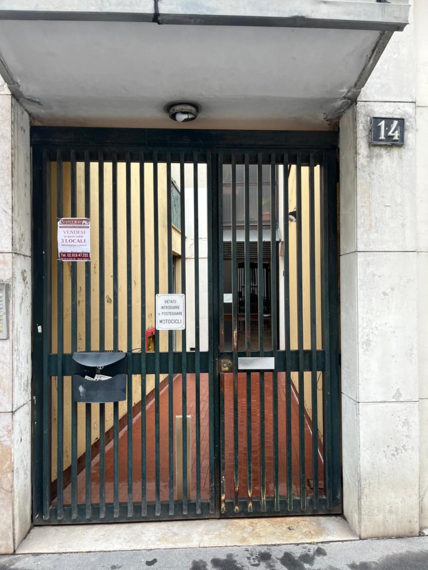Jcube Apartments Bocconi Milano ภายนอก รูปภาพ